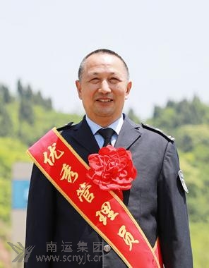 03刘泽荣.jpg