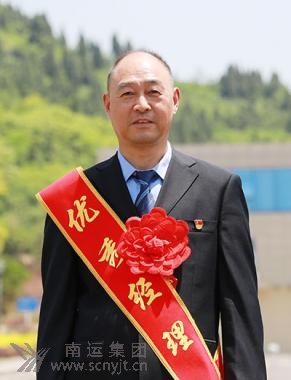 09冯波.jpg